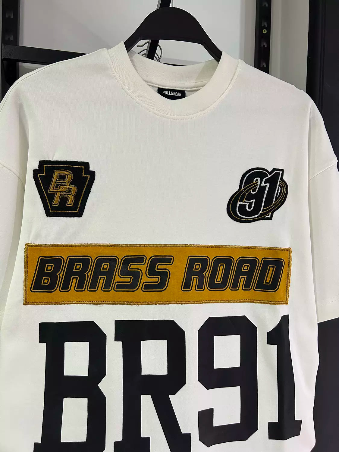 PULL&BEAR BRASS ROAD BOXY T-SHIRT
