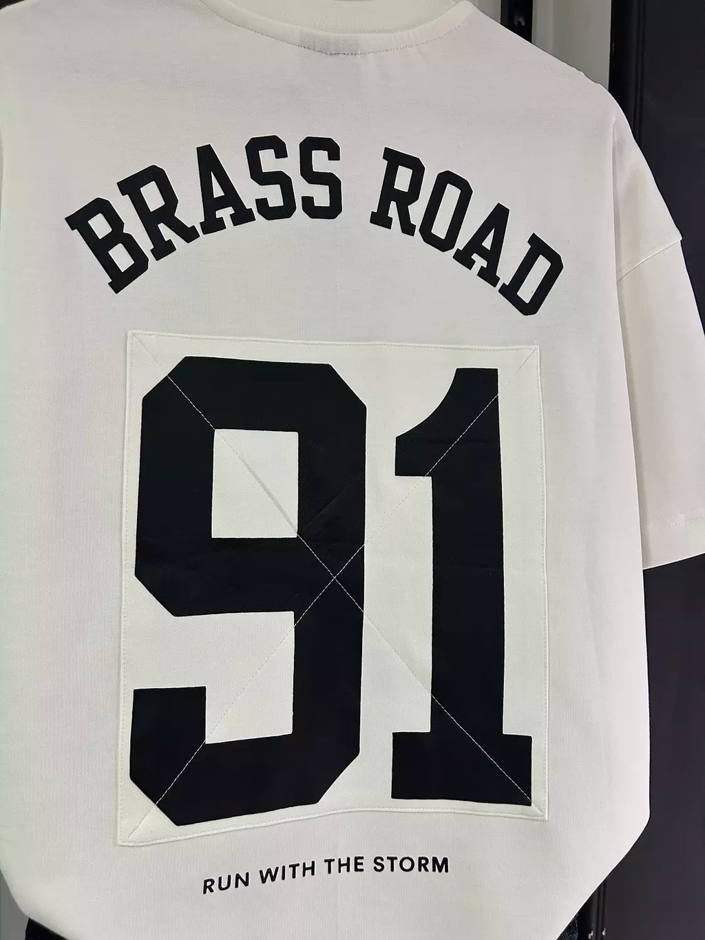 PULL&BEAR BRASS ROAD BOXY T-SHIRT