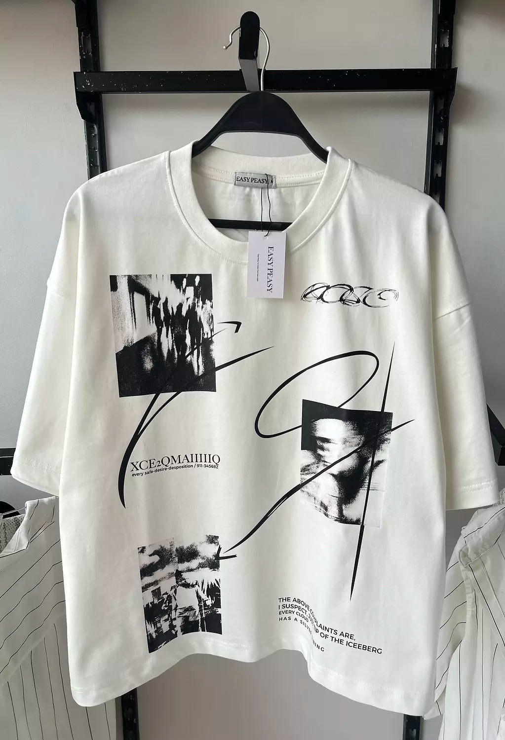 Urban Abstract Graphic Boxy Fit T-shirt