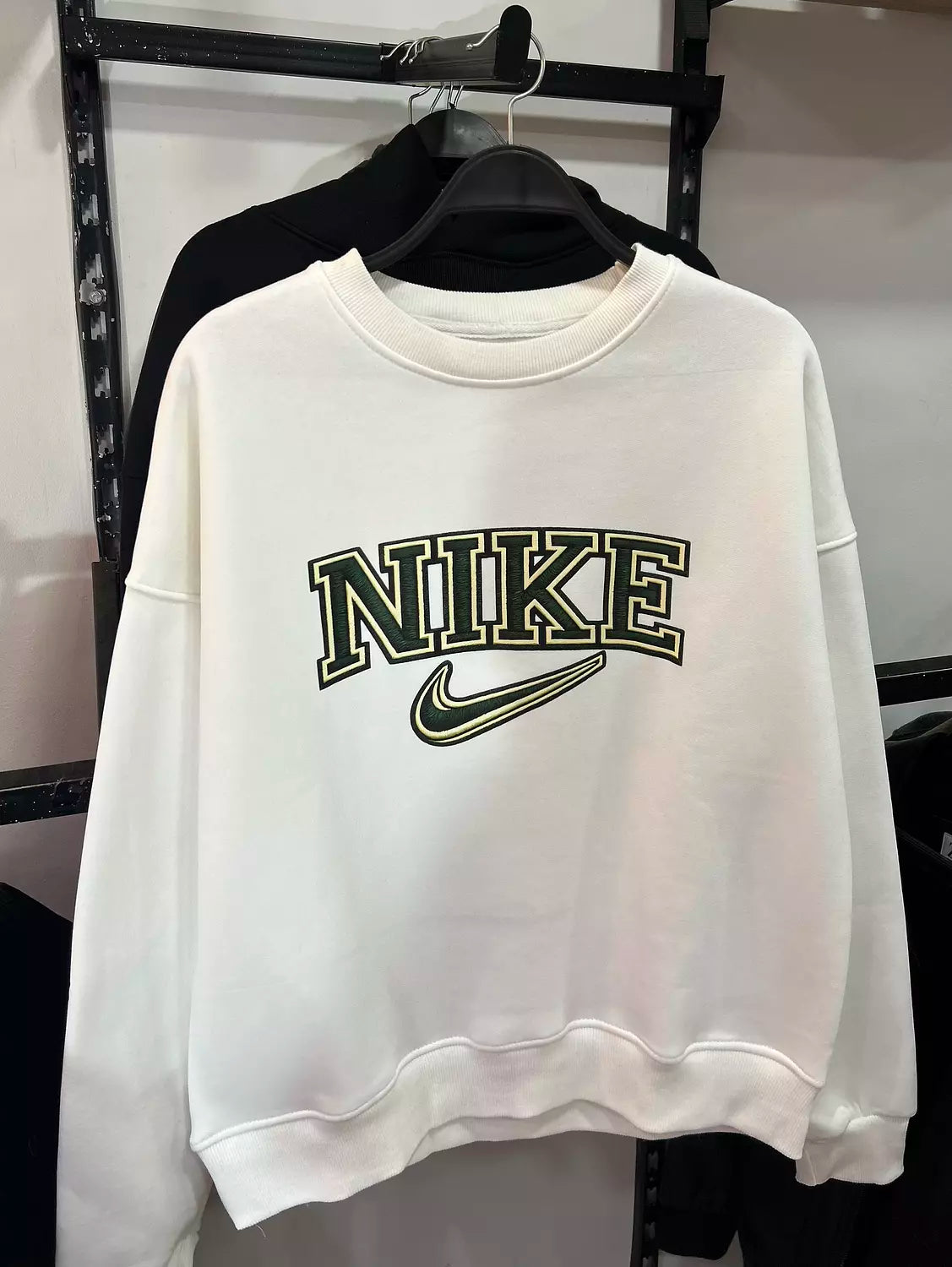 Nike Vintage Logo Crewneck – White