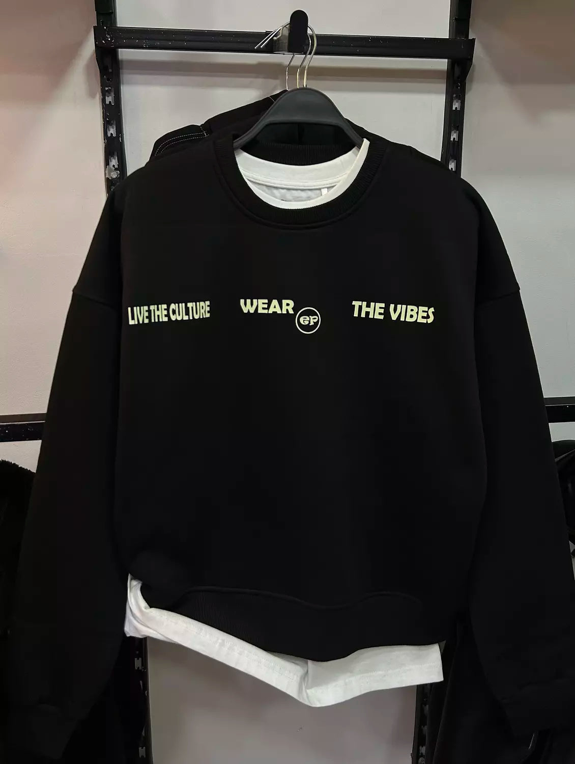 Urban Vibes Crewneck