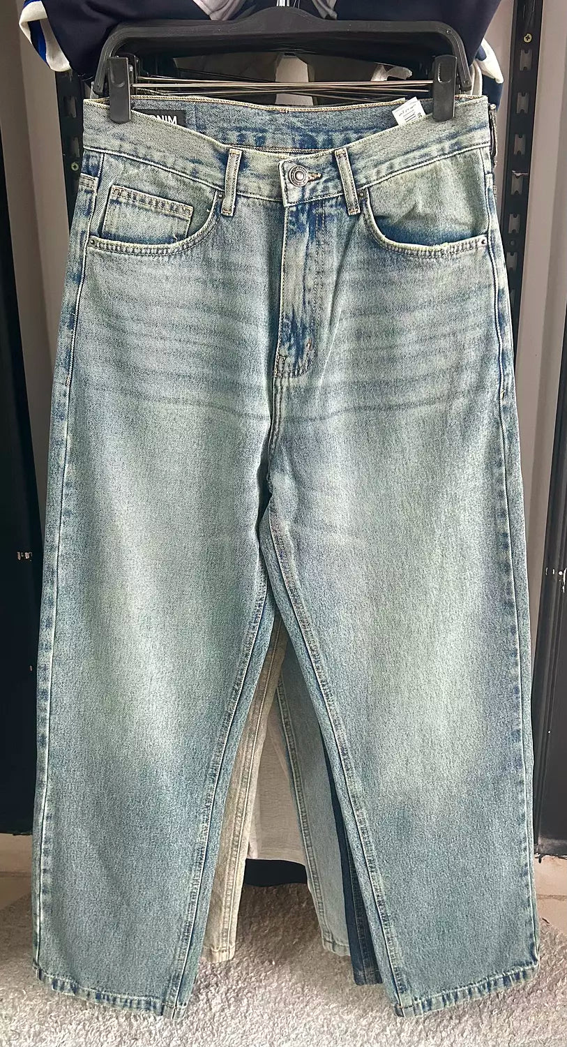 Light Wash Wide Leg Jeans