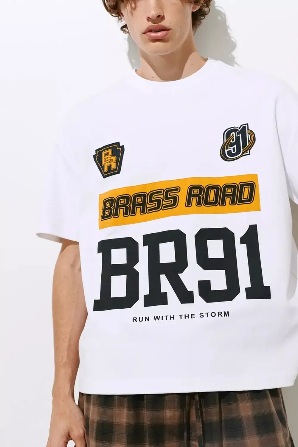 PULL&BEAR BRASS ROAD BOXY T-SHIRT