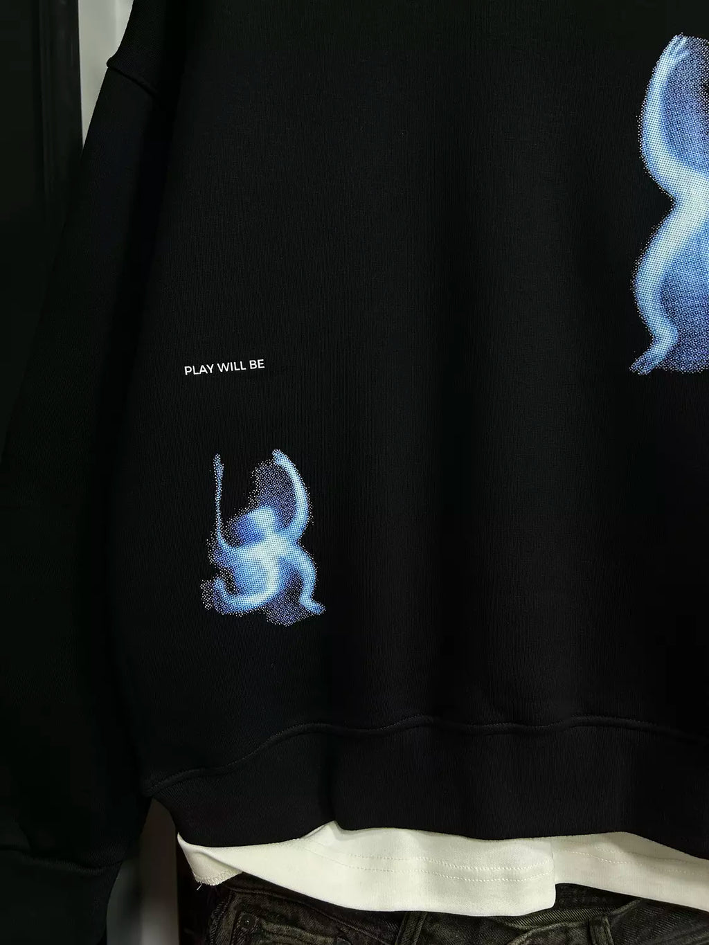 Blue Motion Graphic Sweatshirt