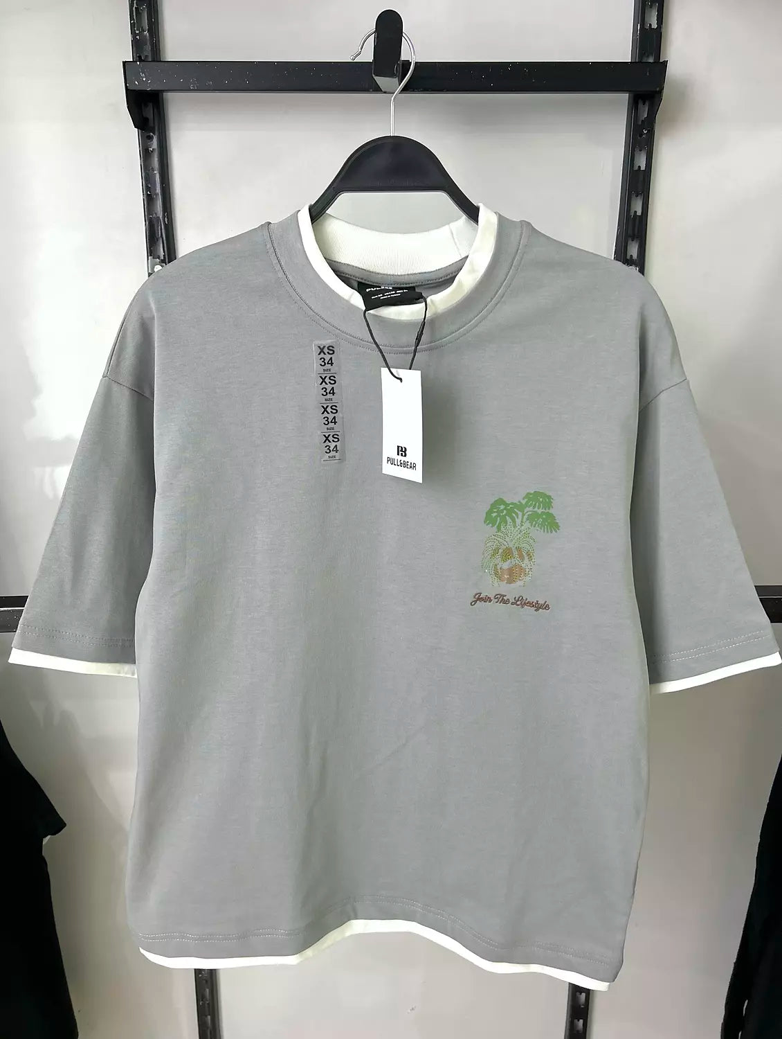 Pull&Bear Tropical Embroidered Oversized T-Shirt