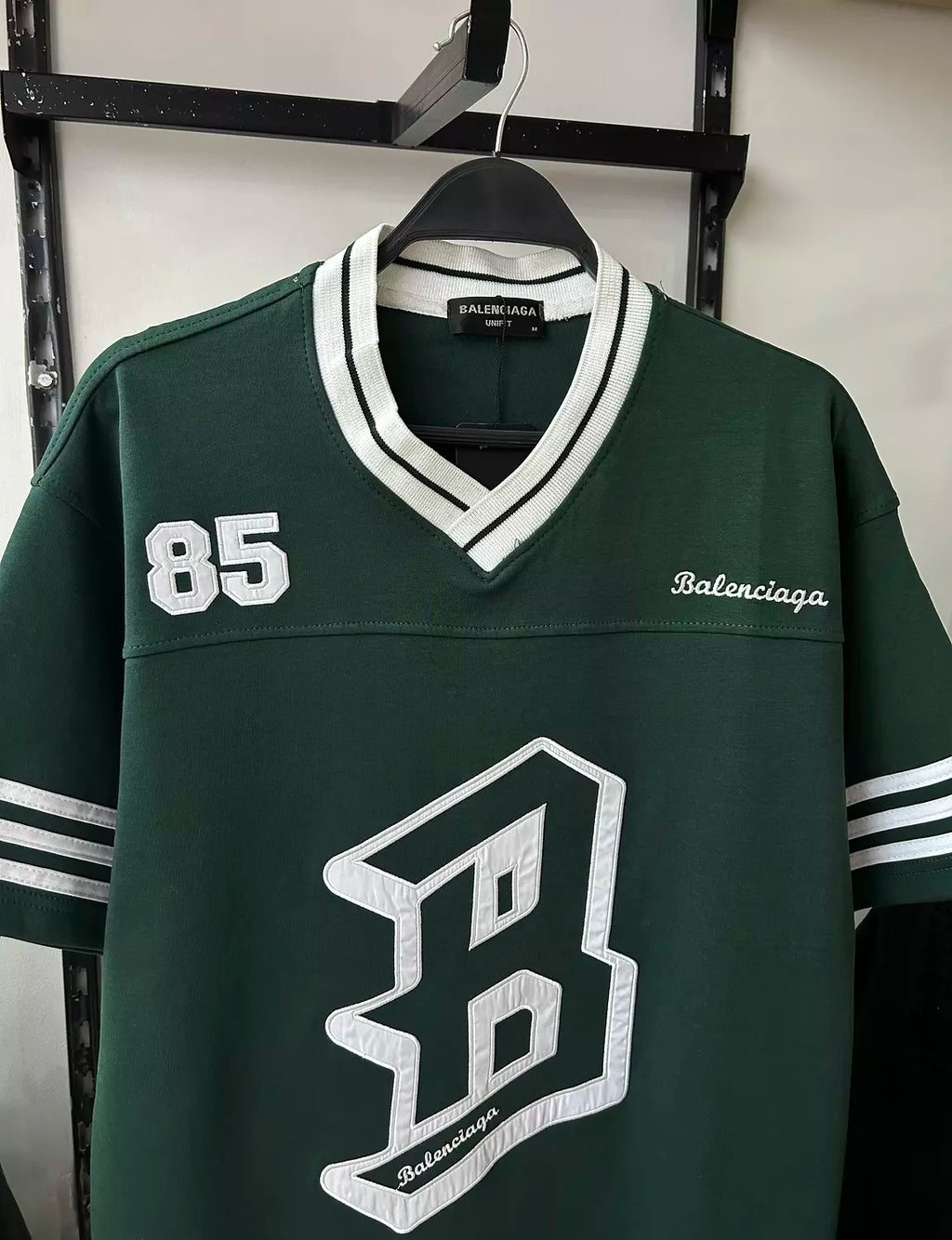 Logo Varsity Tee