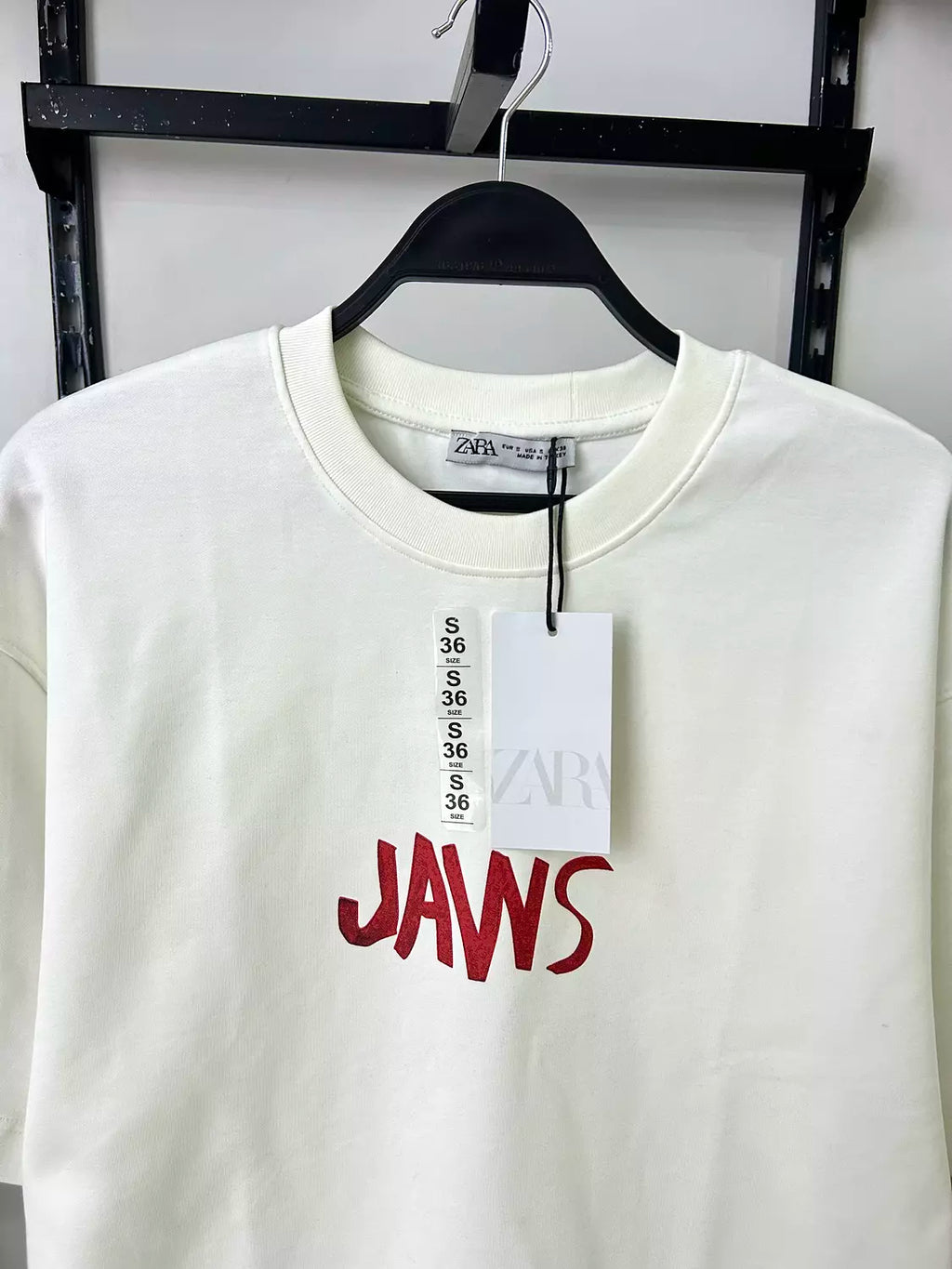 Jaws Zara T-shirt