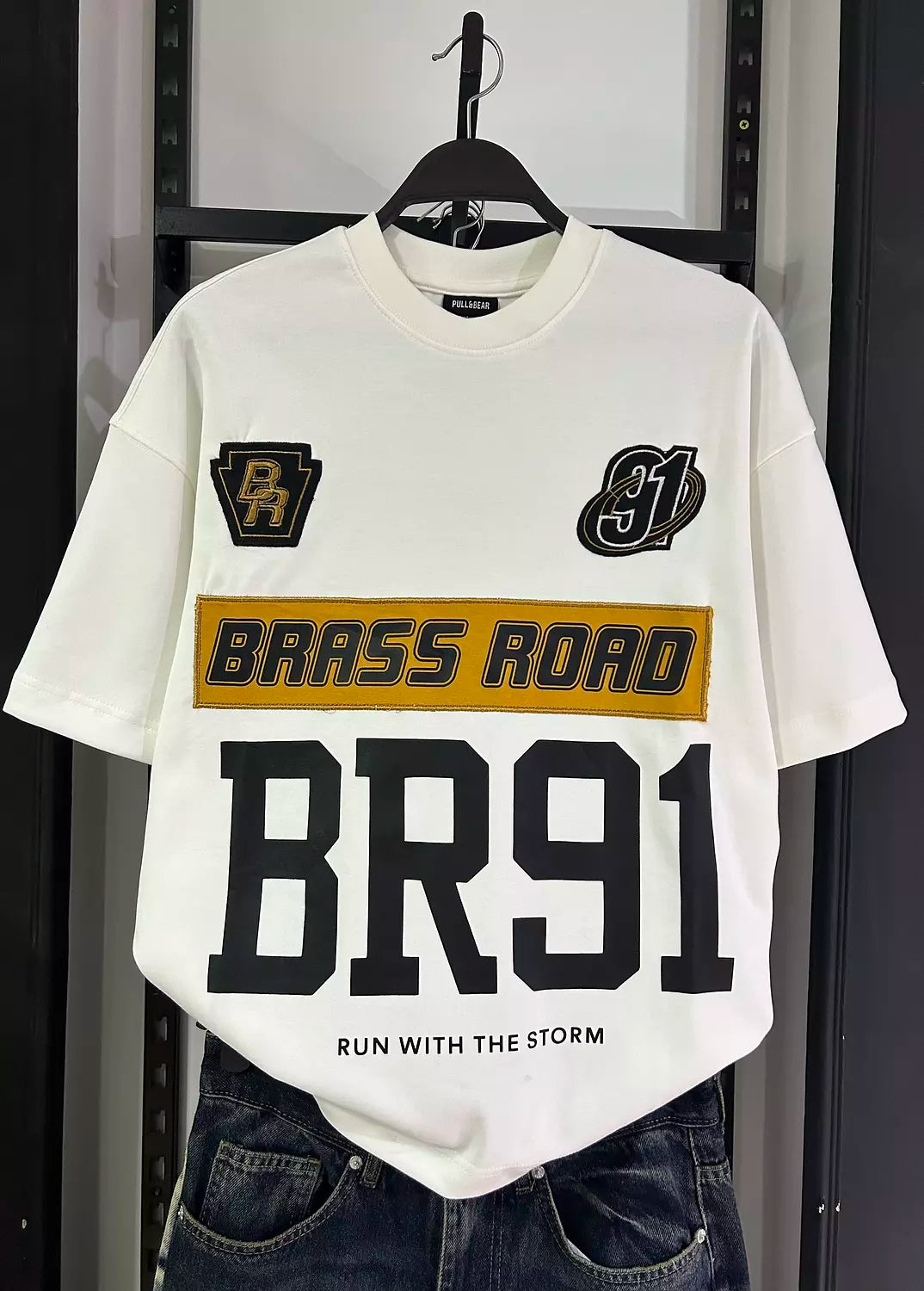PULL&BEAR BRASS ROAD BOXY T-SHIRT
